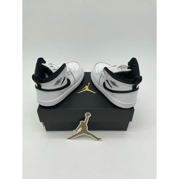 New Toddler Jordan 1 Mid Black/White New‎ in Box Size 8 c-100% Authentic - Picture 1 of 7